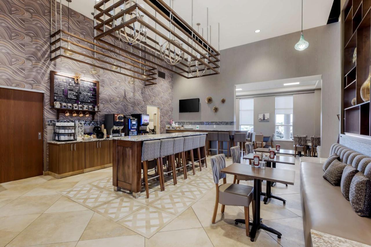 Best Western Plus St. John'S Airport Hotel And Suites Exterior foto